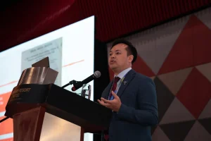 Day 2 - Symposium 9.3